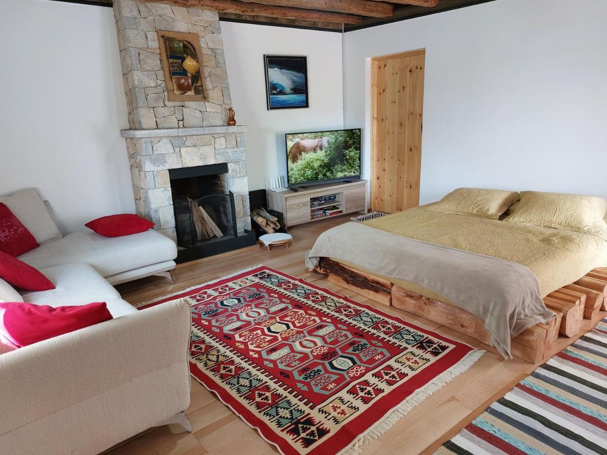 Vila Rira - Rrajce, Shebenik Perrenjas Exterior foto